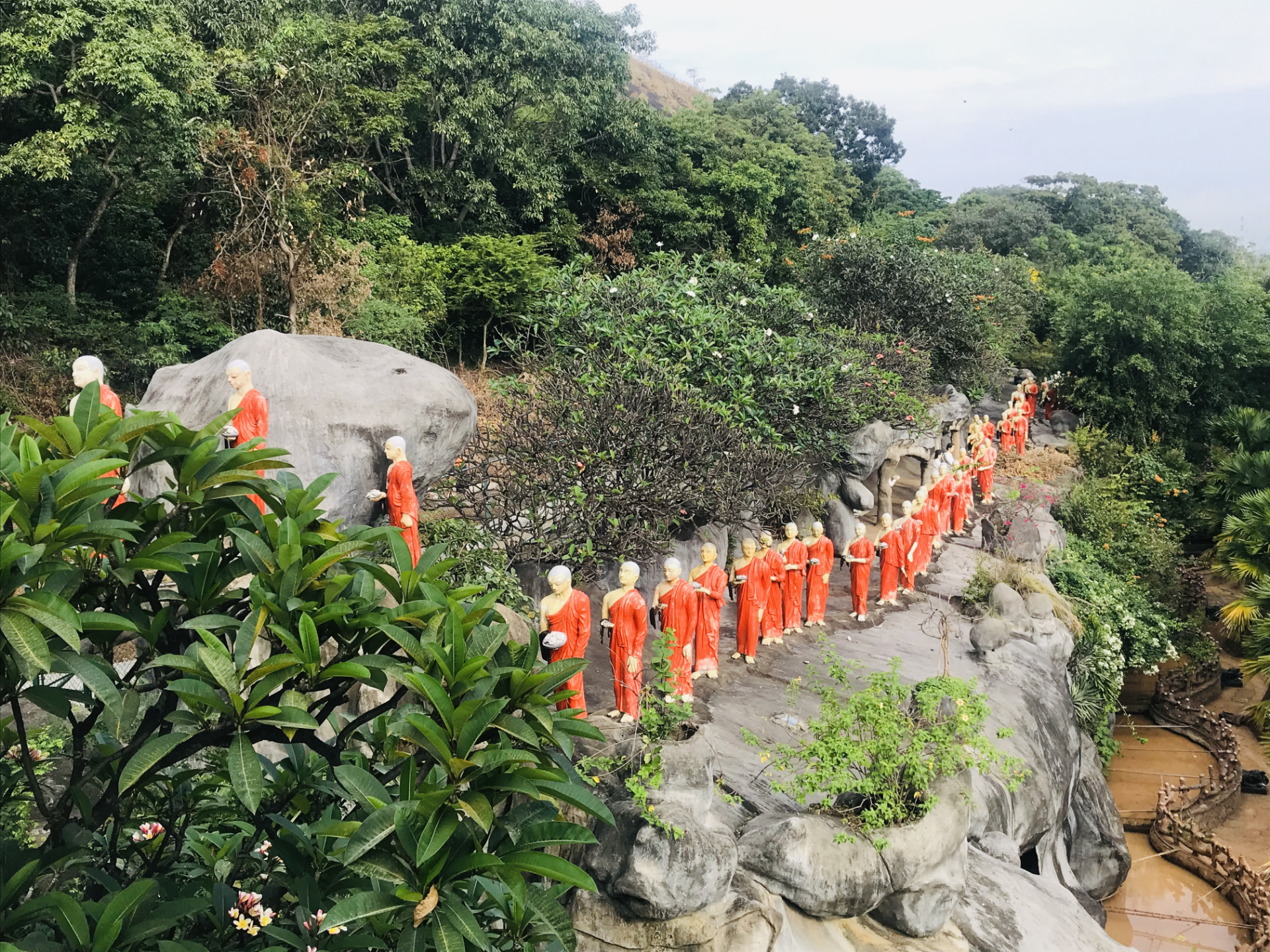 Sri Lanka #9 Dambulla Royal Cave Temple and Golden Temple