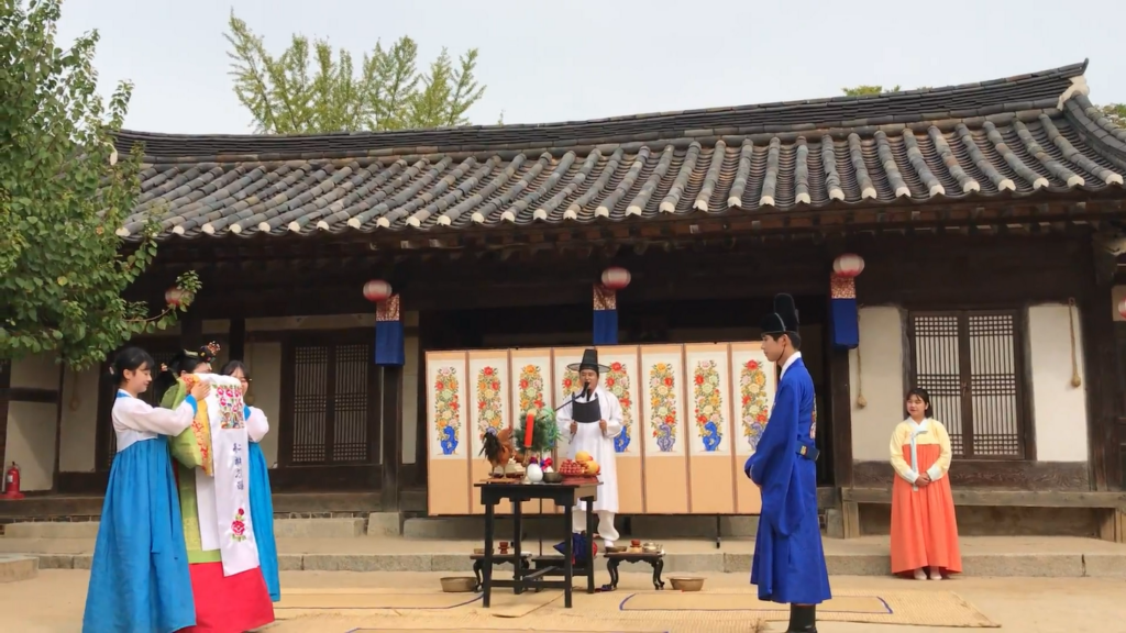 The Korean Folk Village, visit the ancient Korea