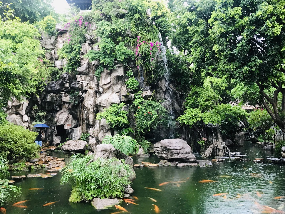 Qinghui Garden, rainy day is the best time to visit an ancient garden