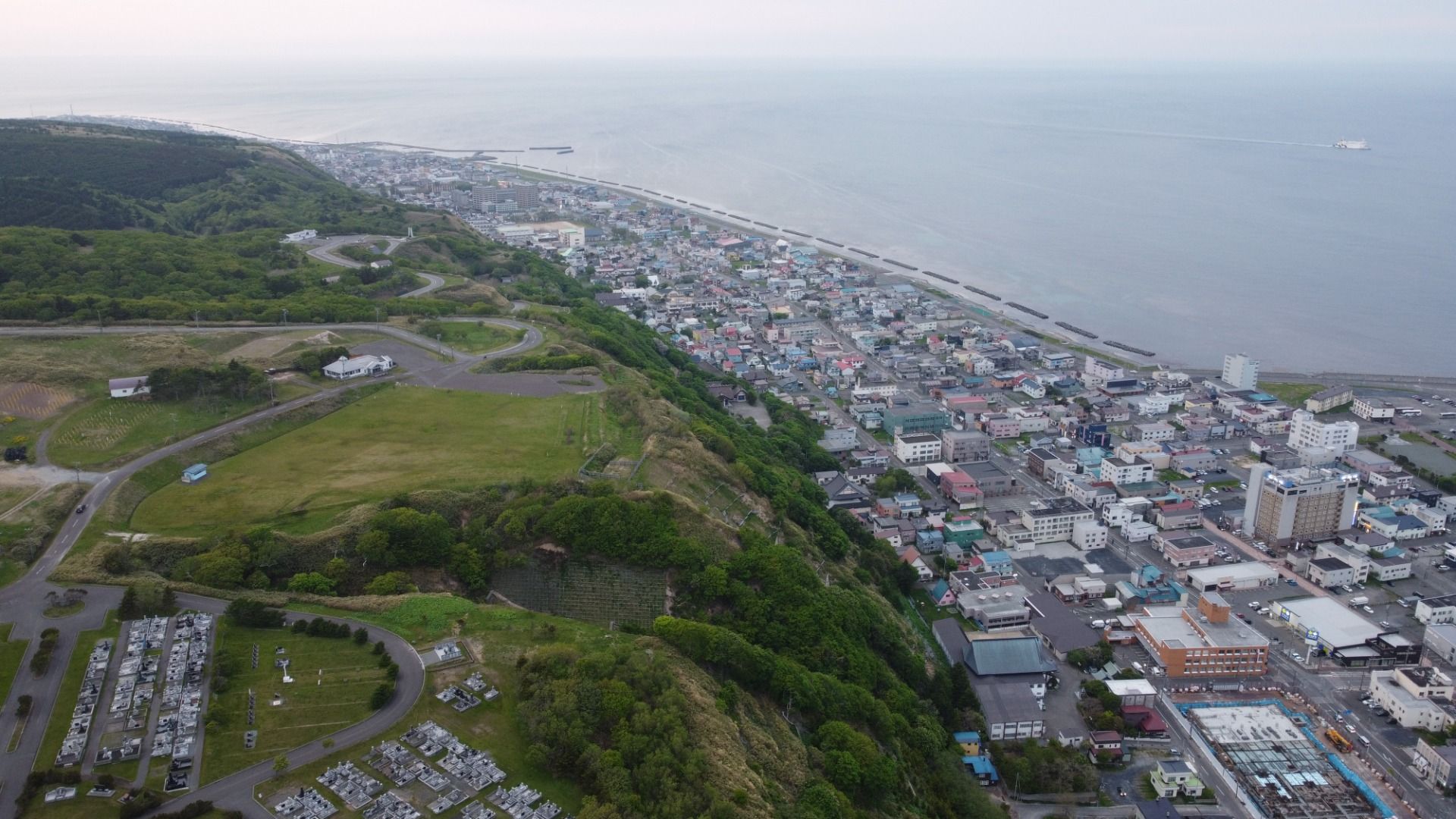 Looking into the SW side