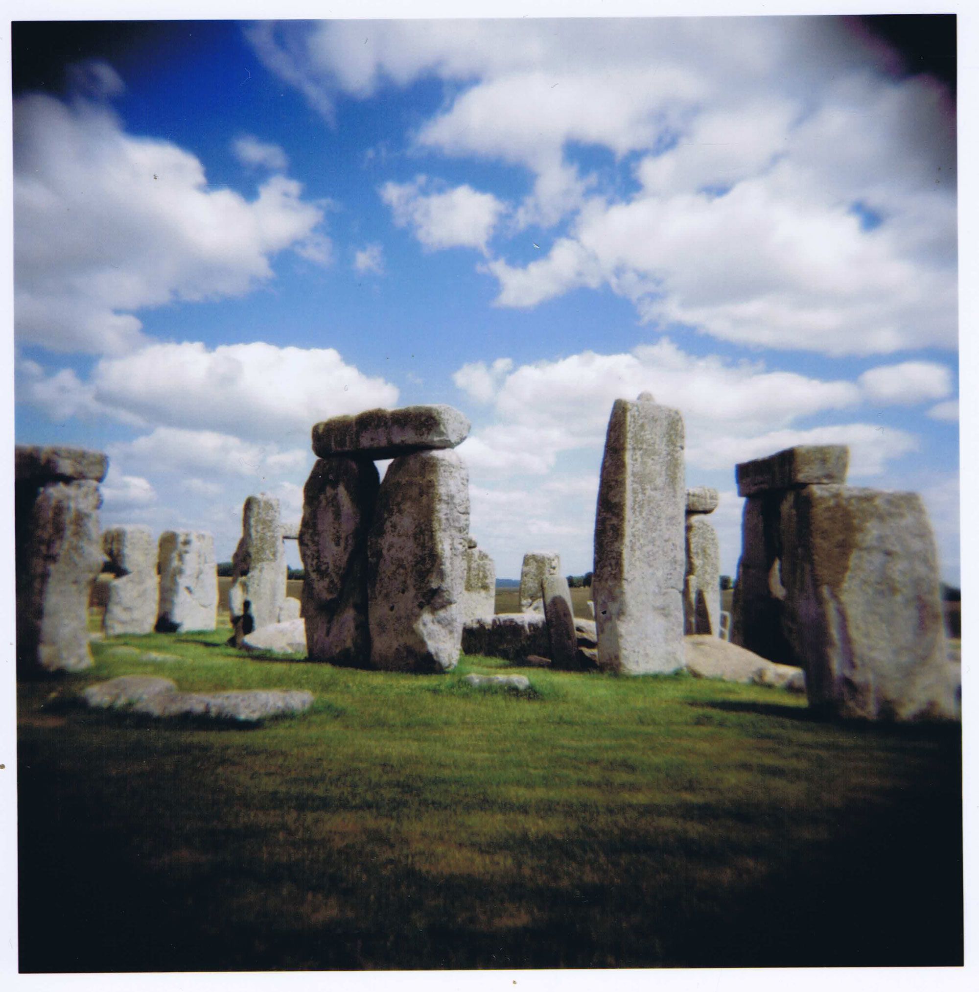 Stonehenge - Analogue Photography with a Holga CFN120