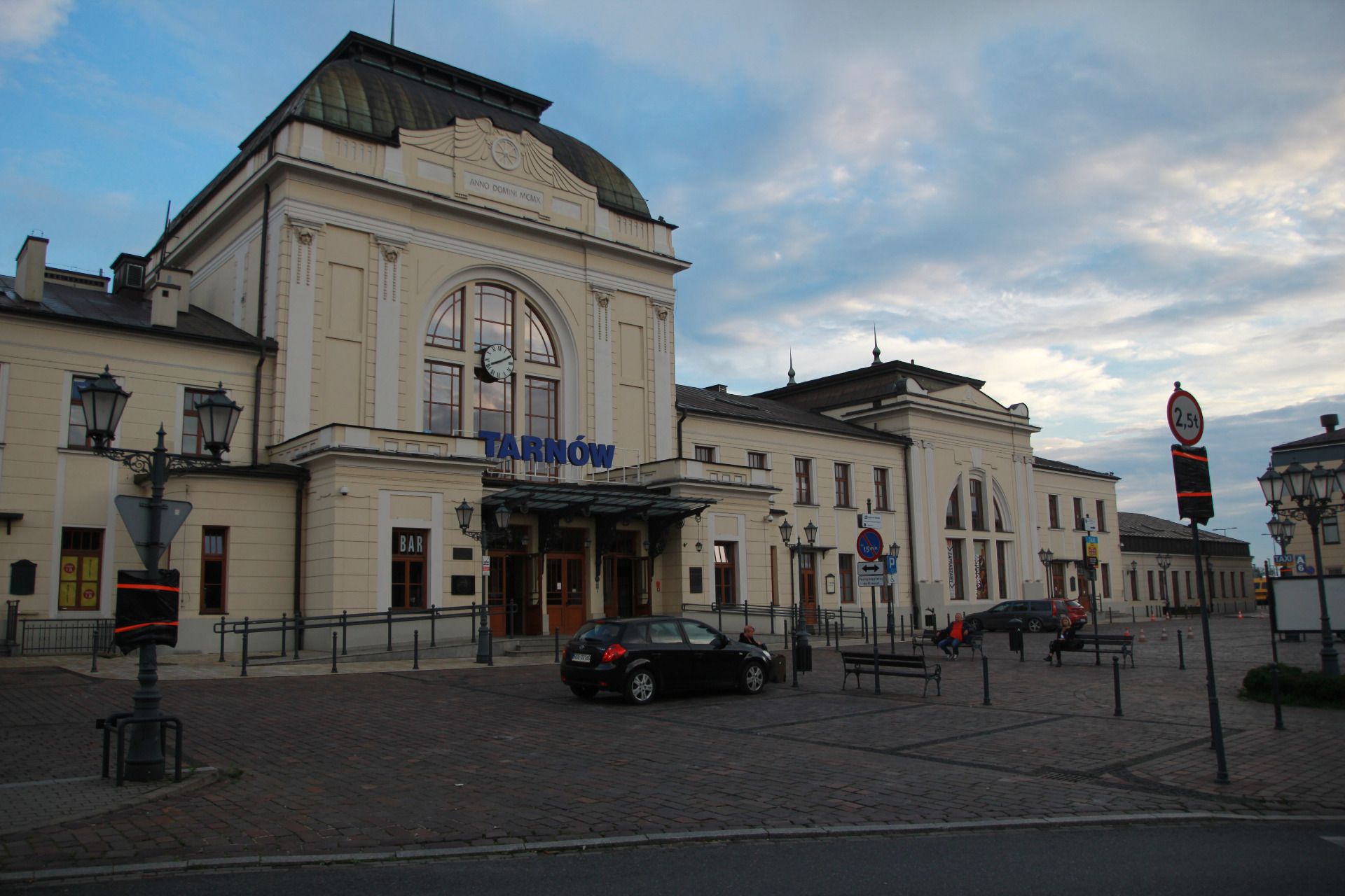 Tarnowski dworzec i okolica. Część 1.