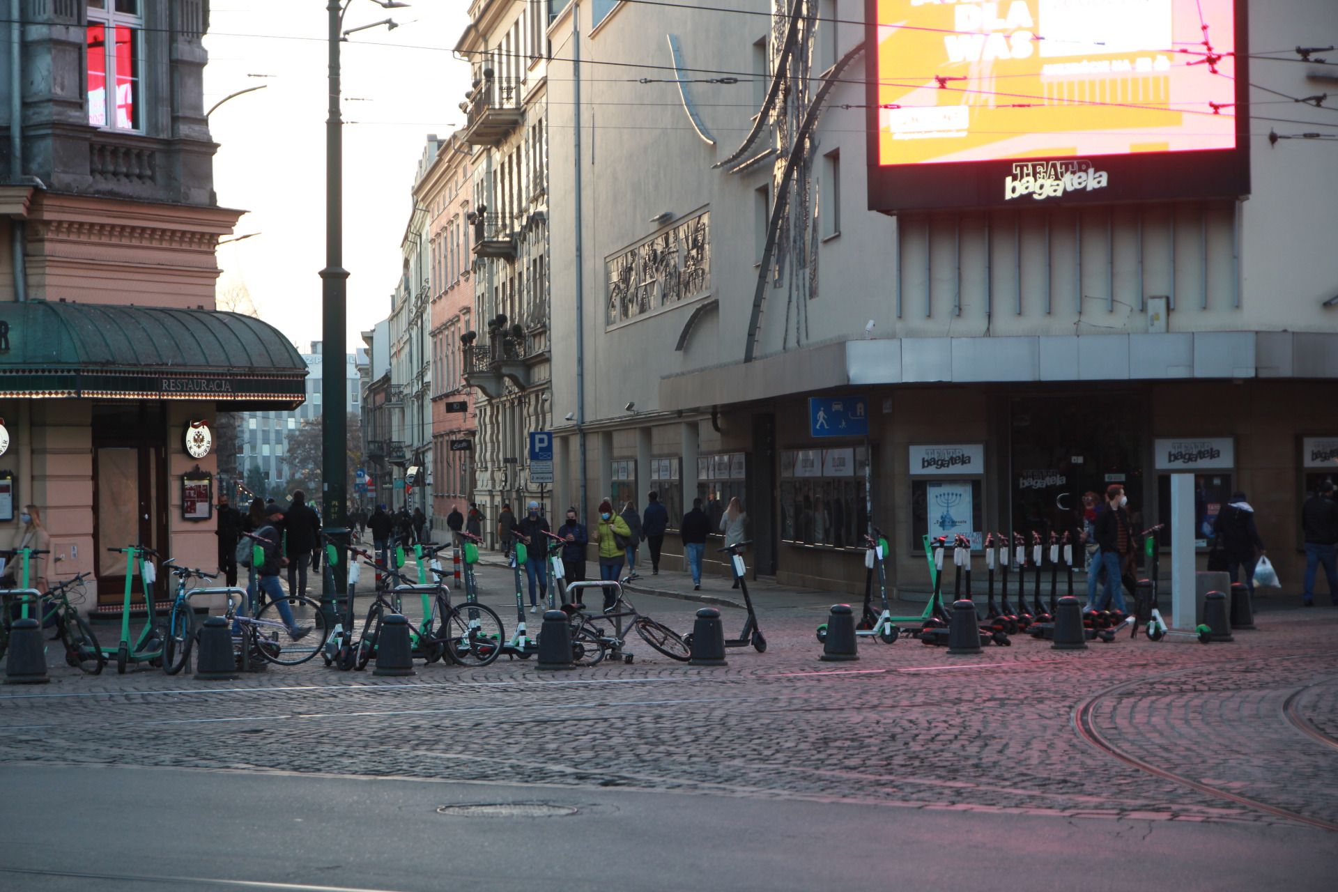 Teatr Bagatela