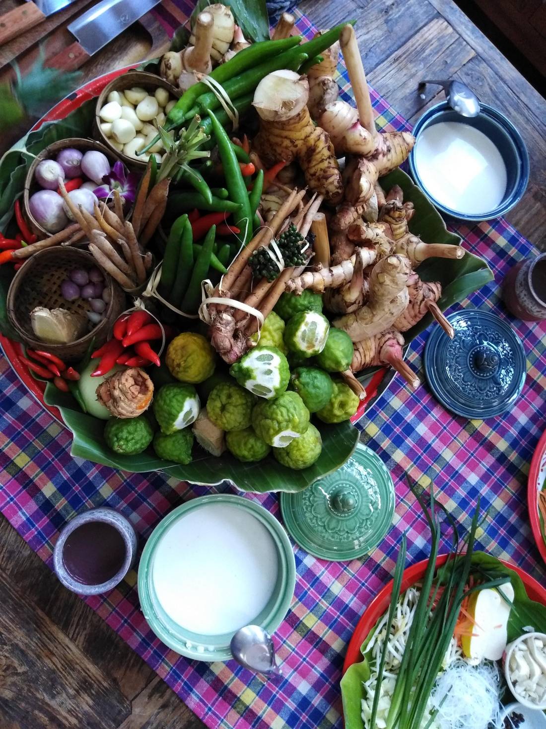 Many spices and rich flavors of the Thai cuisine 
