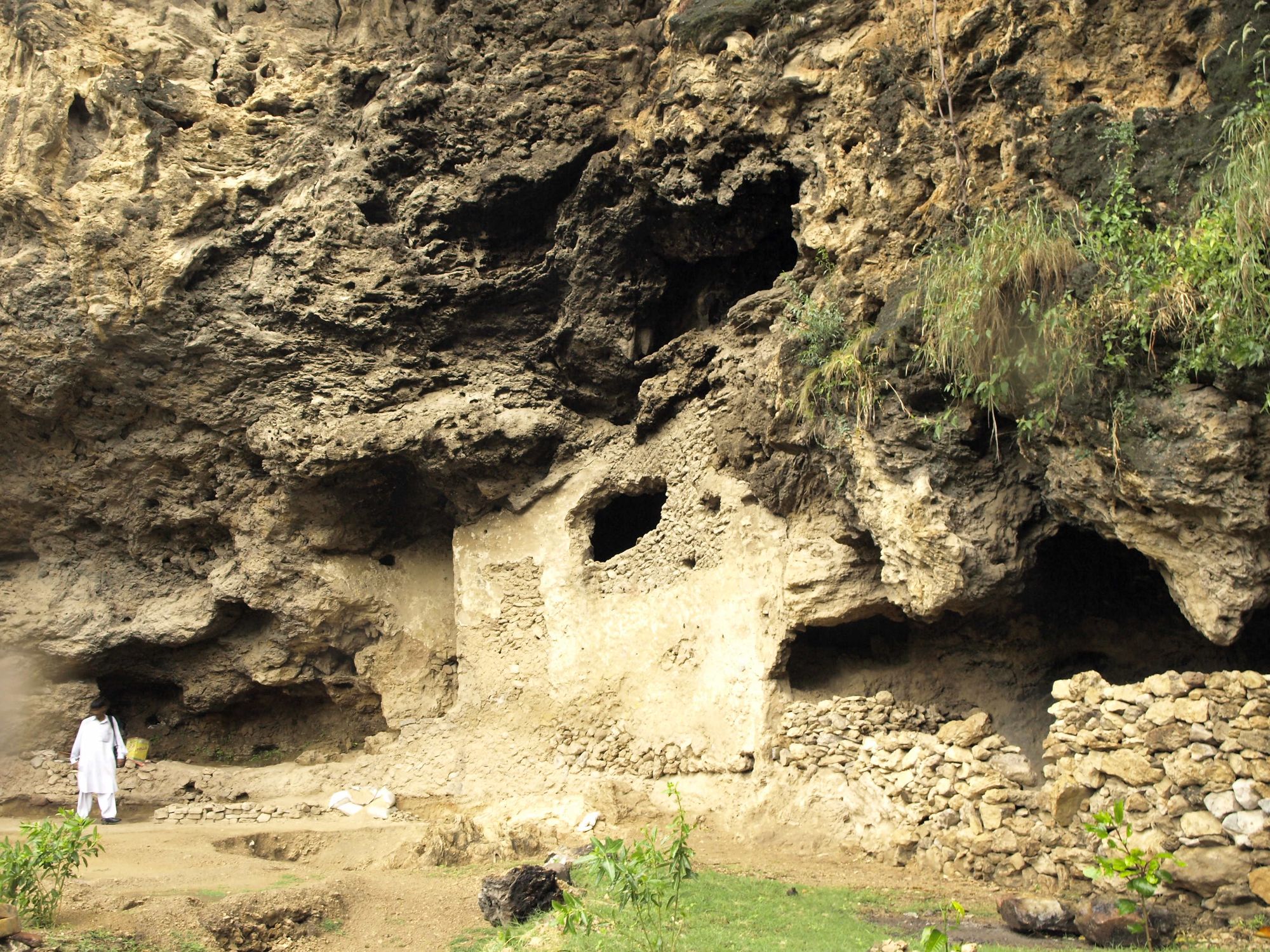 Shah Allah Ditta Caves,Islamabad