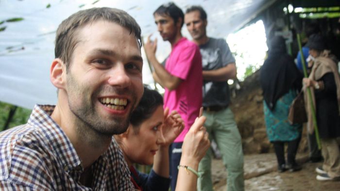 A Czech traveler named Chris [2/2]