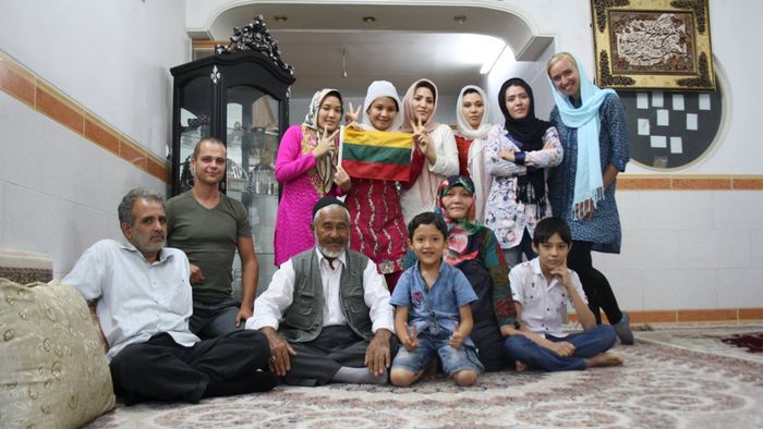 Visiting an Afghan family. The parents migrated to Iran thirty years ago. All of their daughters were born here [1/3]