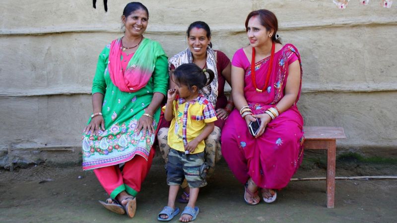 Our hostess Anjana (on the right) and her friends [1/3]