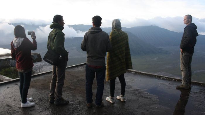 Mount Bromo Viewpoint early in the morning [2/3]
