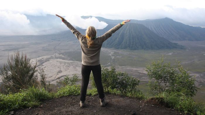 Kamile by the Mount Bromo [3/3]