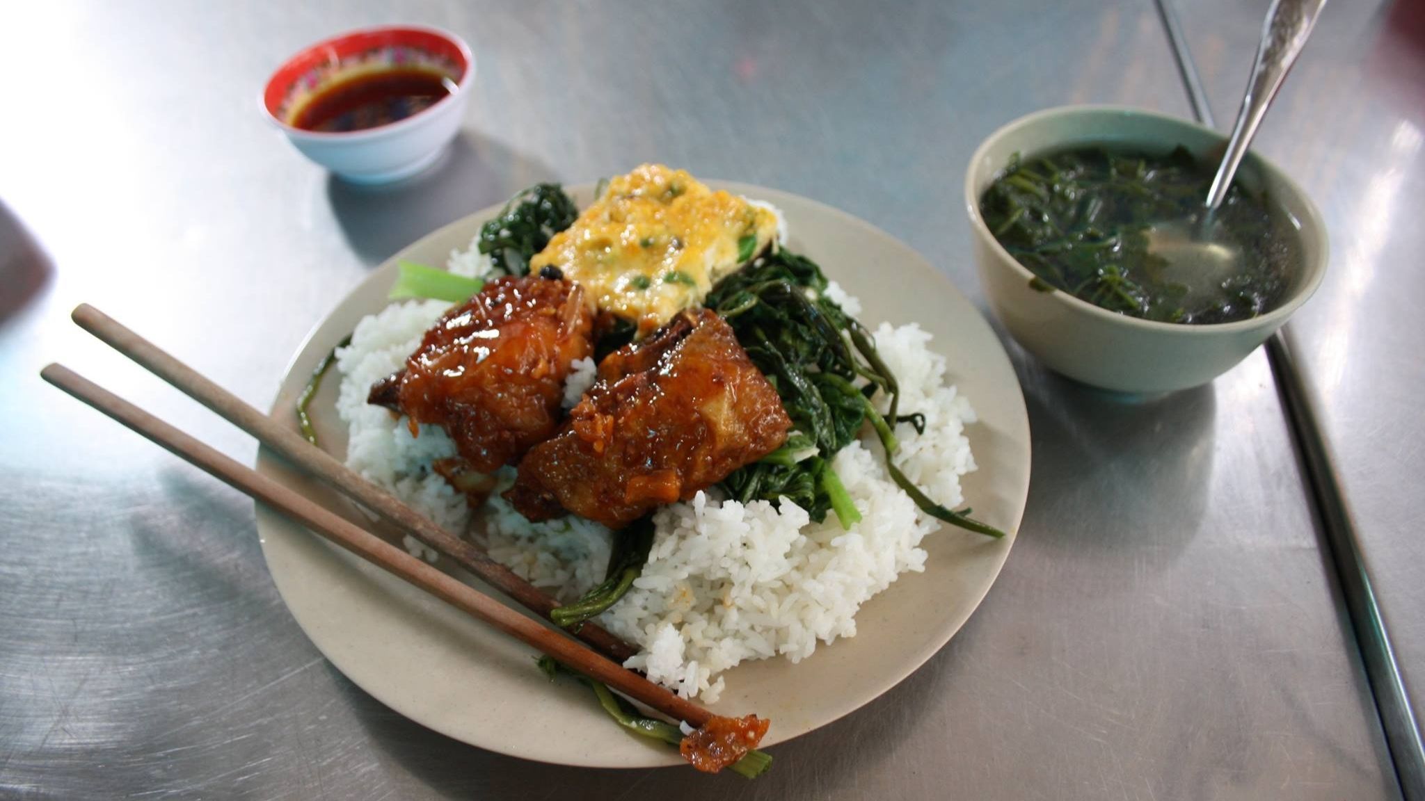 Dinner at some restaurant in the center of Hue