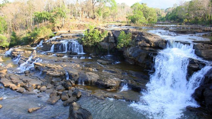 Tad Hang watterfall