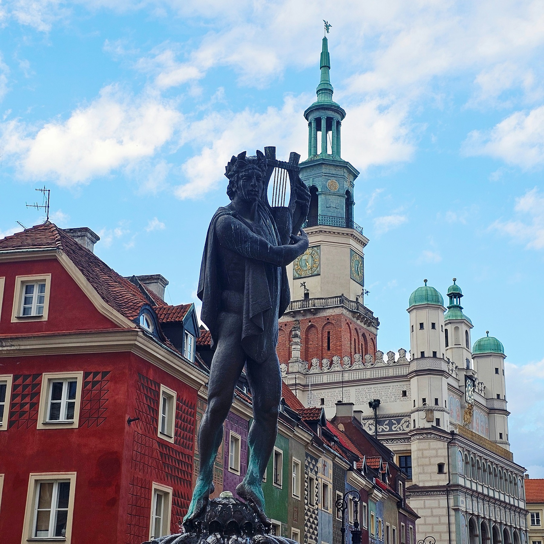 I remember central Poznań less as a list of monuments than as a concentration of red.