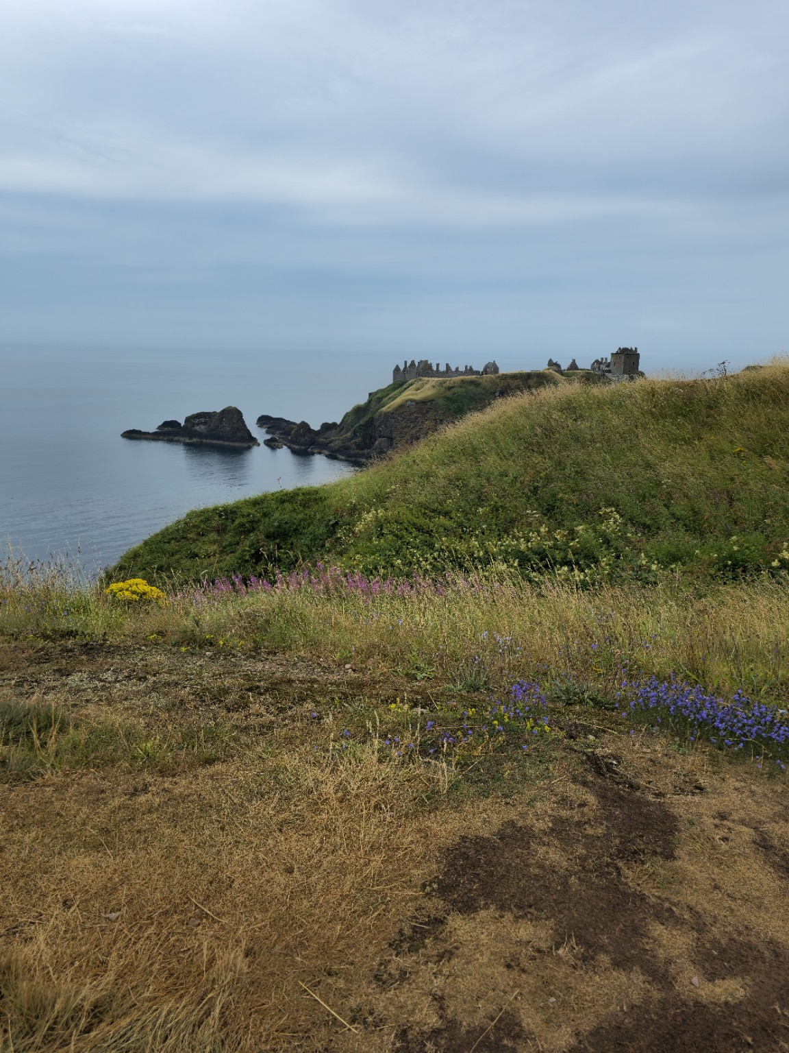 Leaving the famous view behind allowed the coastline—and the rest of the morning—to take over.