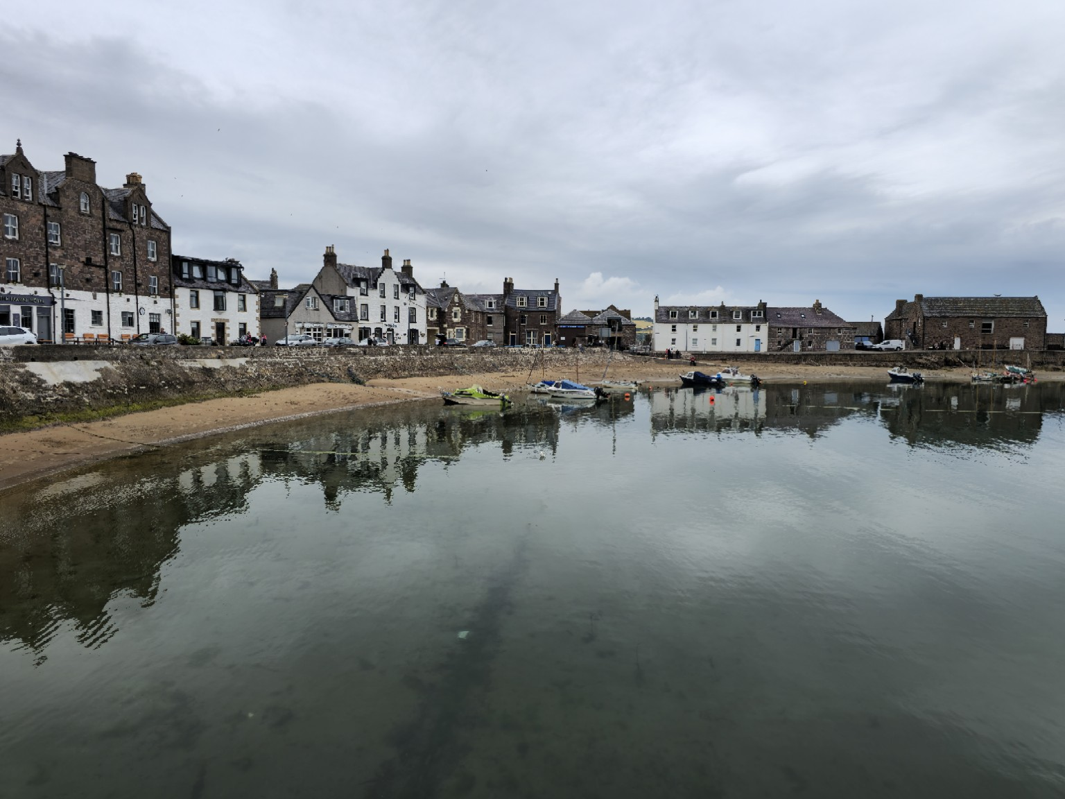 The harbour front looked lived-in rather than curated—the detail that made Stonehaven more than a pretty ending.