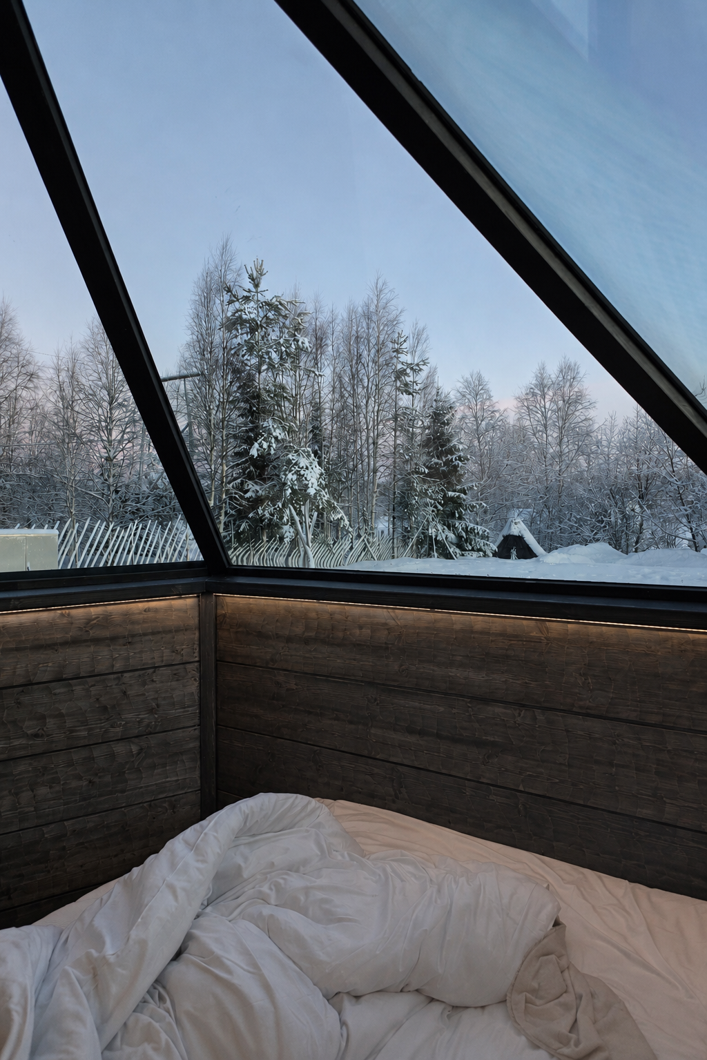 By morning, the glass roof finally revealed its purpose. The aurora had, naturally, already checked out.