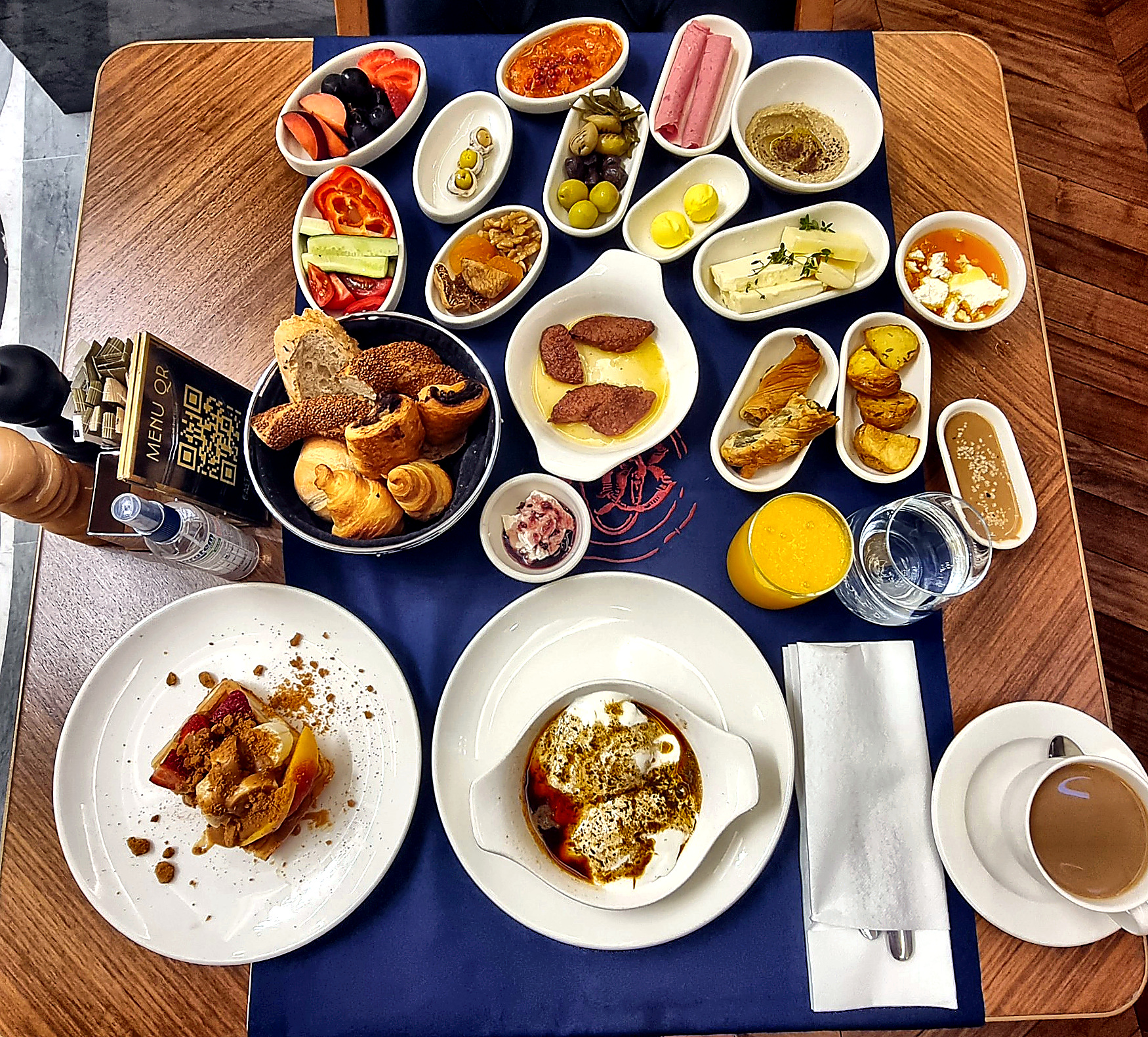 Breakfast at Orientbank: less a meal than a private Turkish buffet gradually taking possession of the entire table.