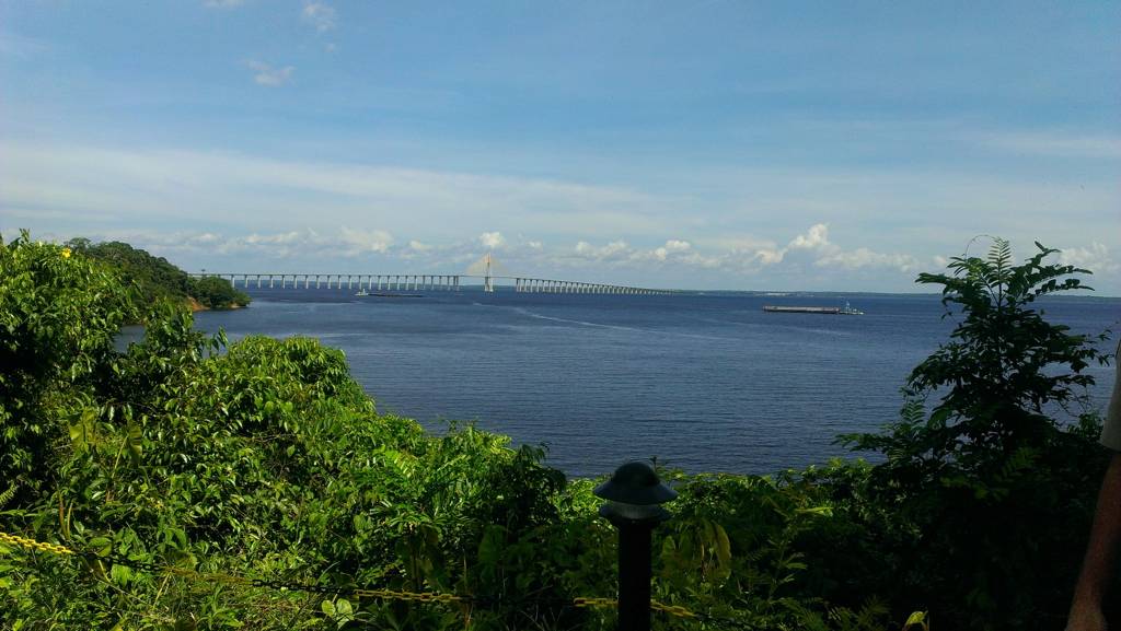 View of the Phelippe Daou Jornalista bridge from the Ponto Negra beach