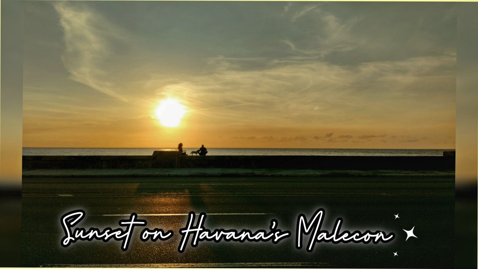 Sunset on Havana's Malecon [EN/ES]