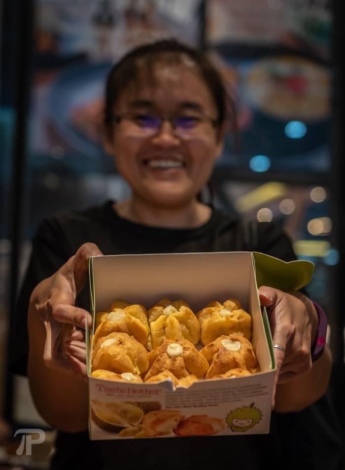 @littlenewthings with the Durian puffs