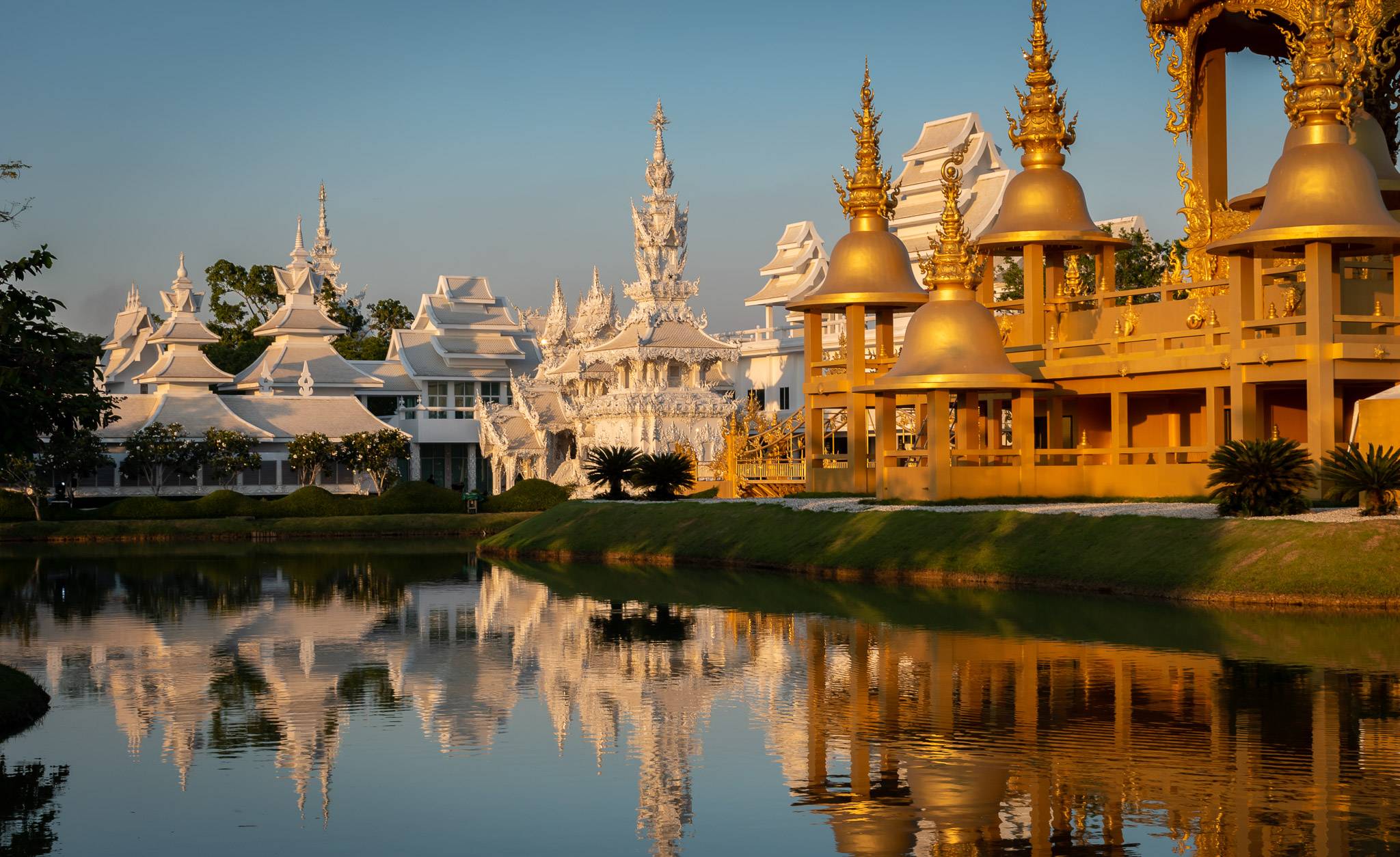 Wat Rong Khun, Chiang Rai