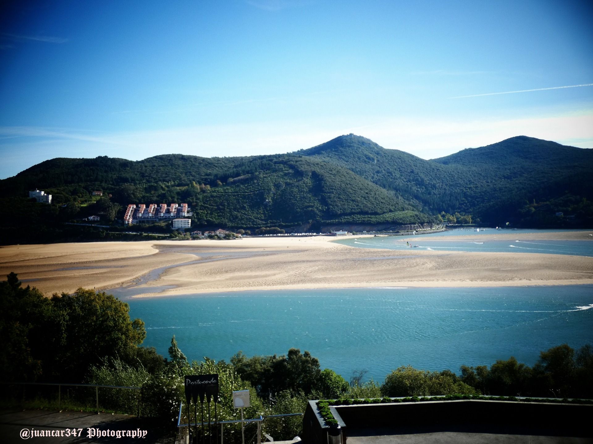 On the Bay of Biscay: the legendary Mundaka