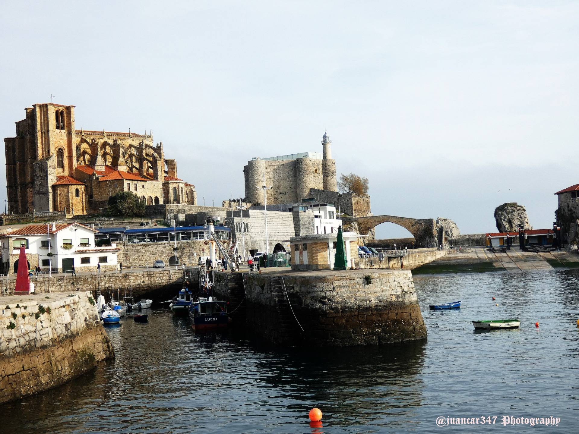 Discovering the coast of Cantabria: Castro Urdiales