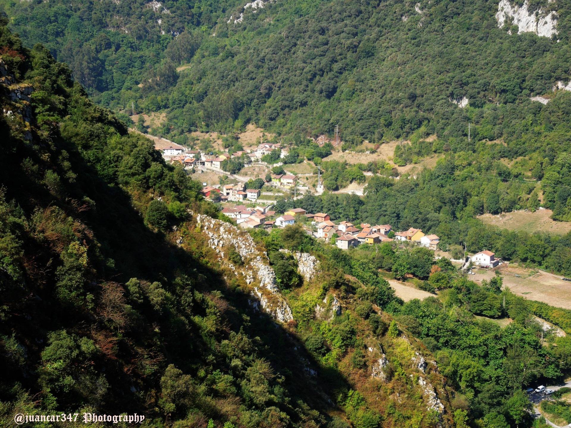 Mythological Asturias trails: the Xanas Gorge
