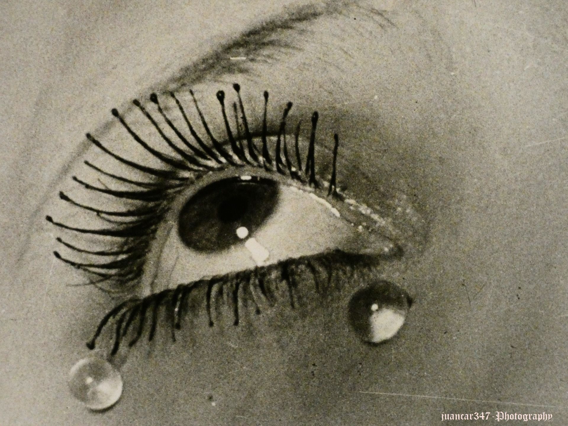 Man Ray: ’The Tears’, gelatin silver bromide on paper, 1932