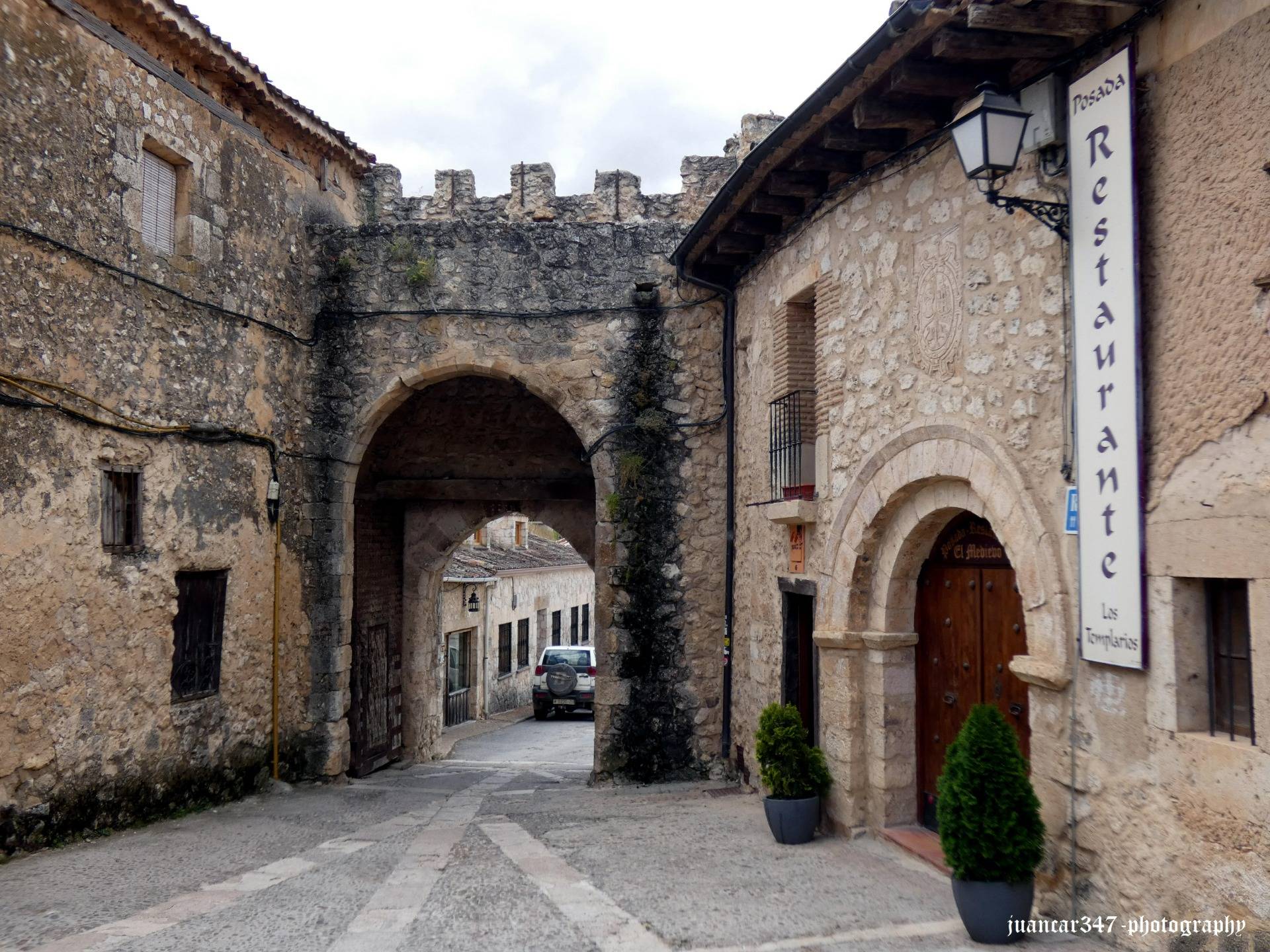 Medieval door and restaurant Los Templarios (The Templars)