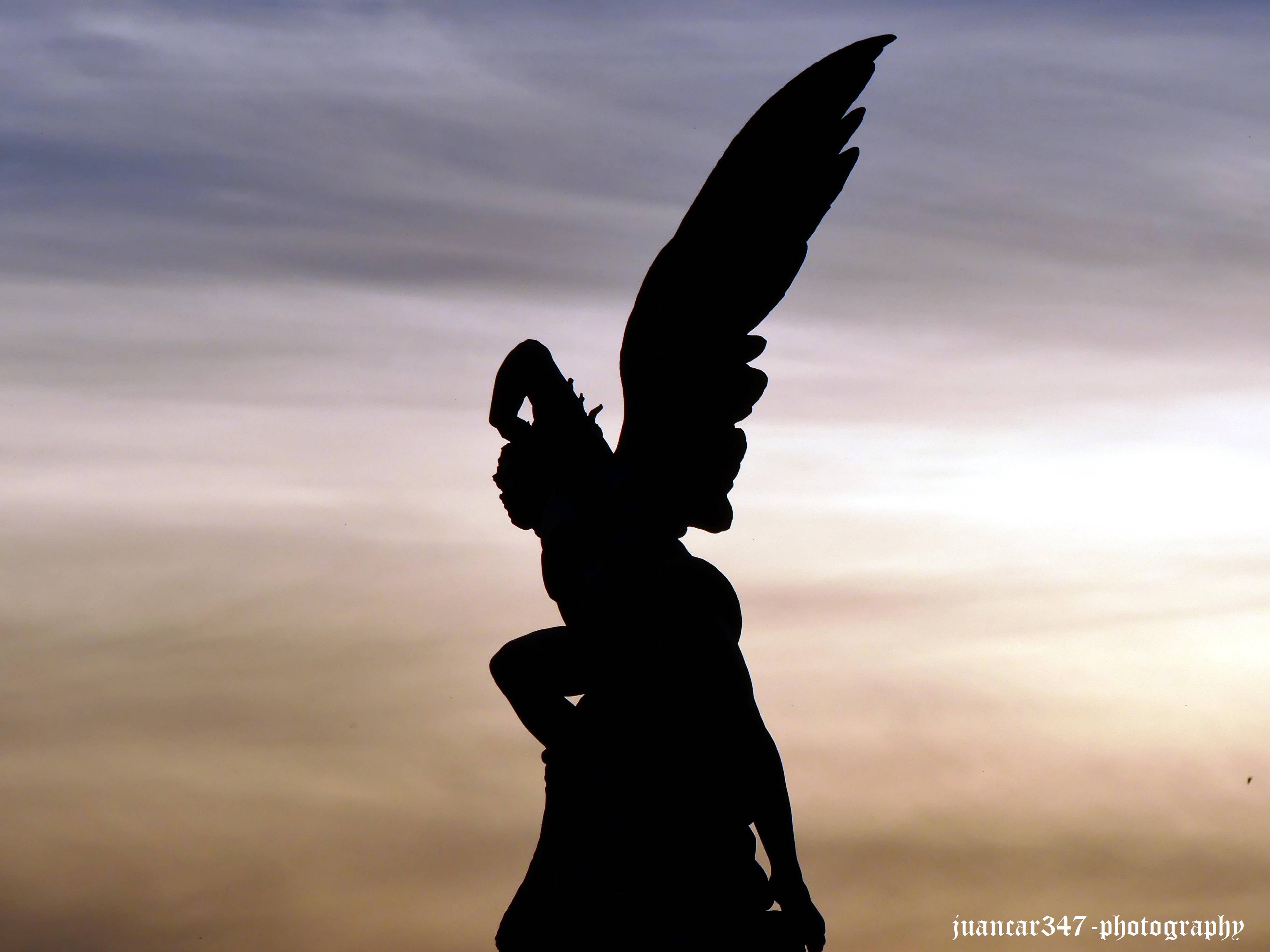 Secrets of Madrid: the Fallen Angel statue