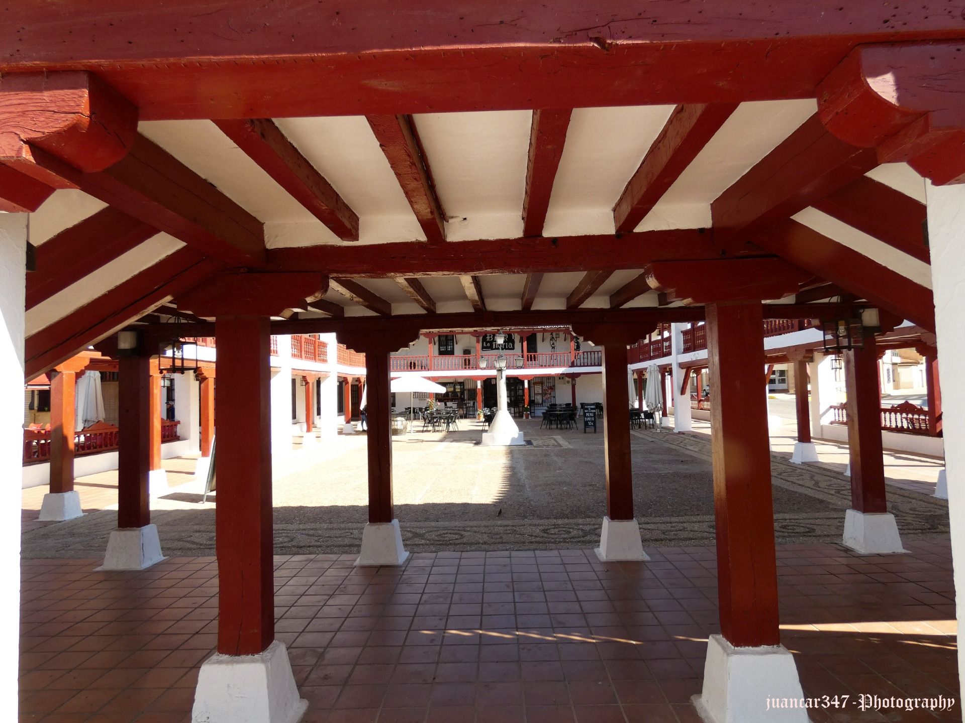 Traditional architecture