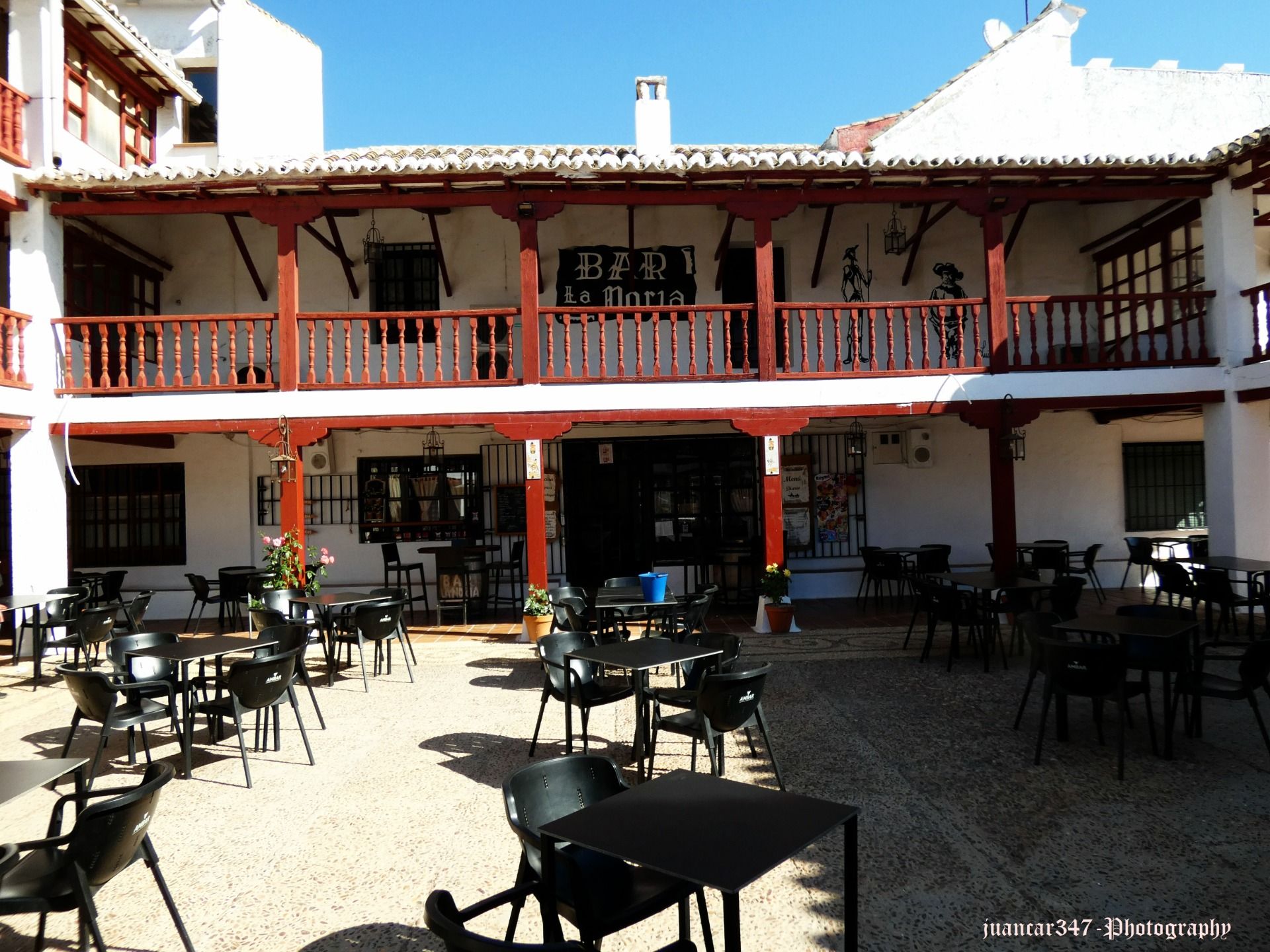 Interesting restaurant service