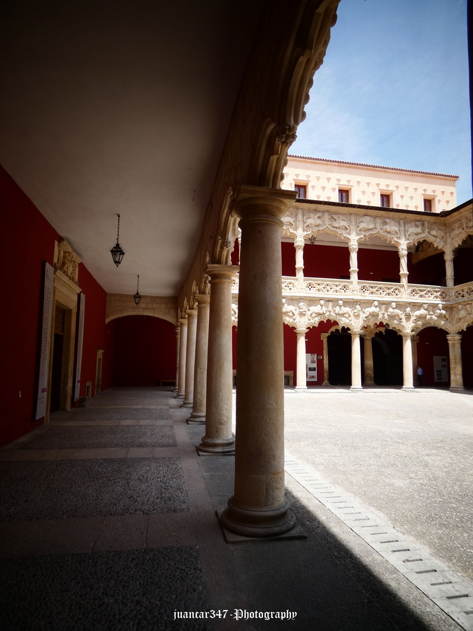 Patio de los Leones (Lions Courtyard), panoramic