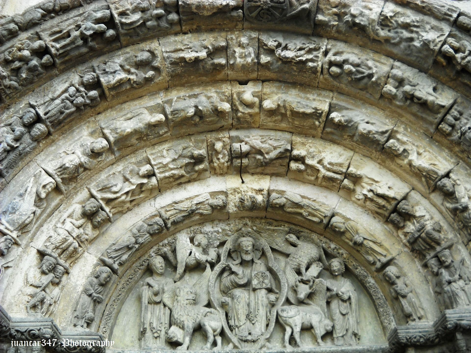 Vision of the Main Portal of the church of San Miguel