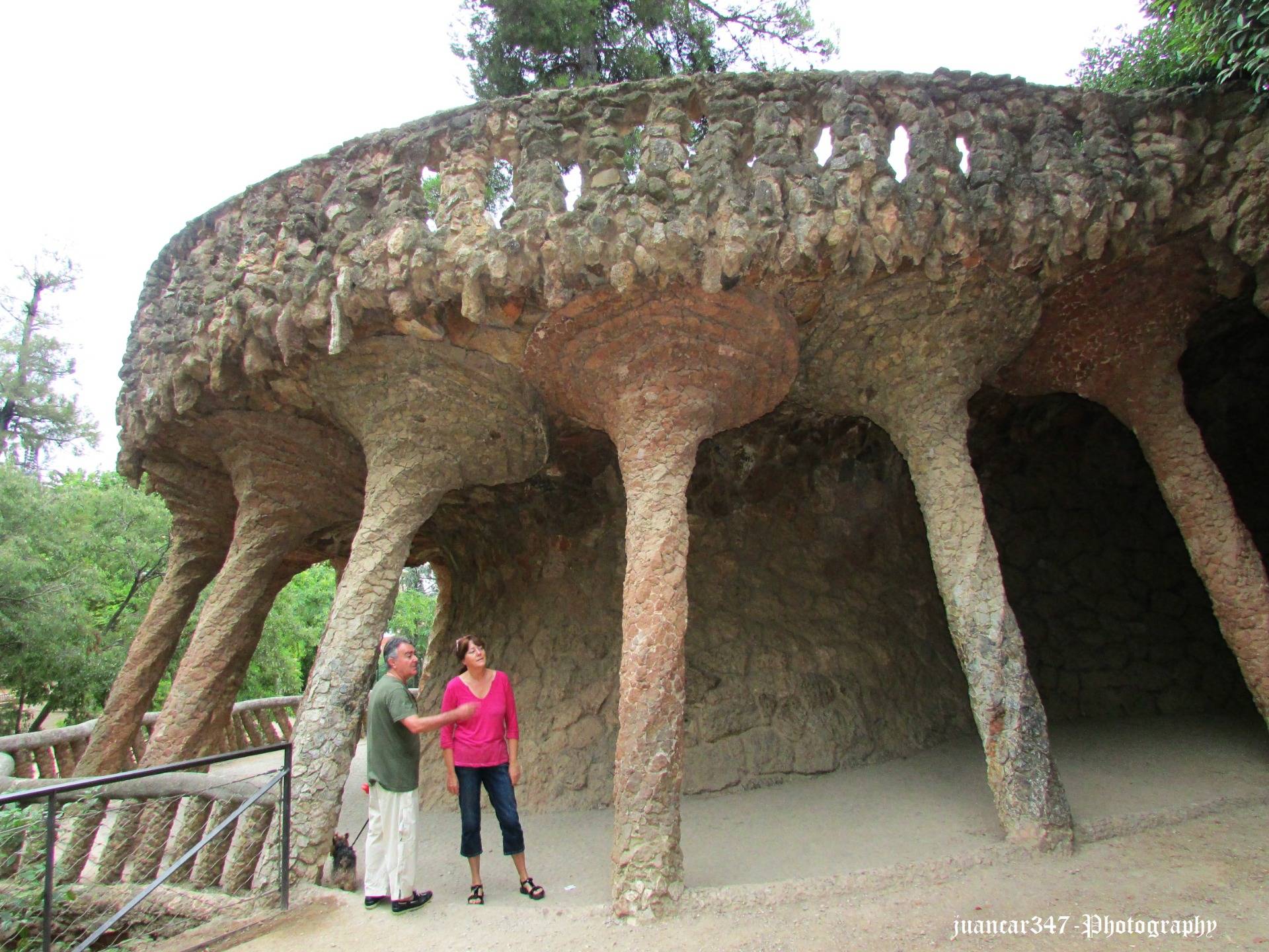 Panoramic view of the mysterious Park Güell, by Gaudí