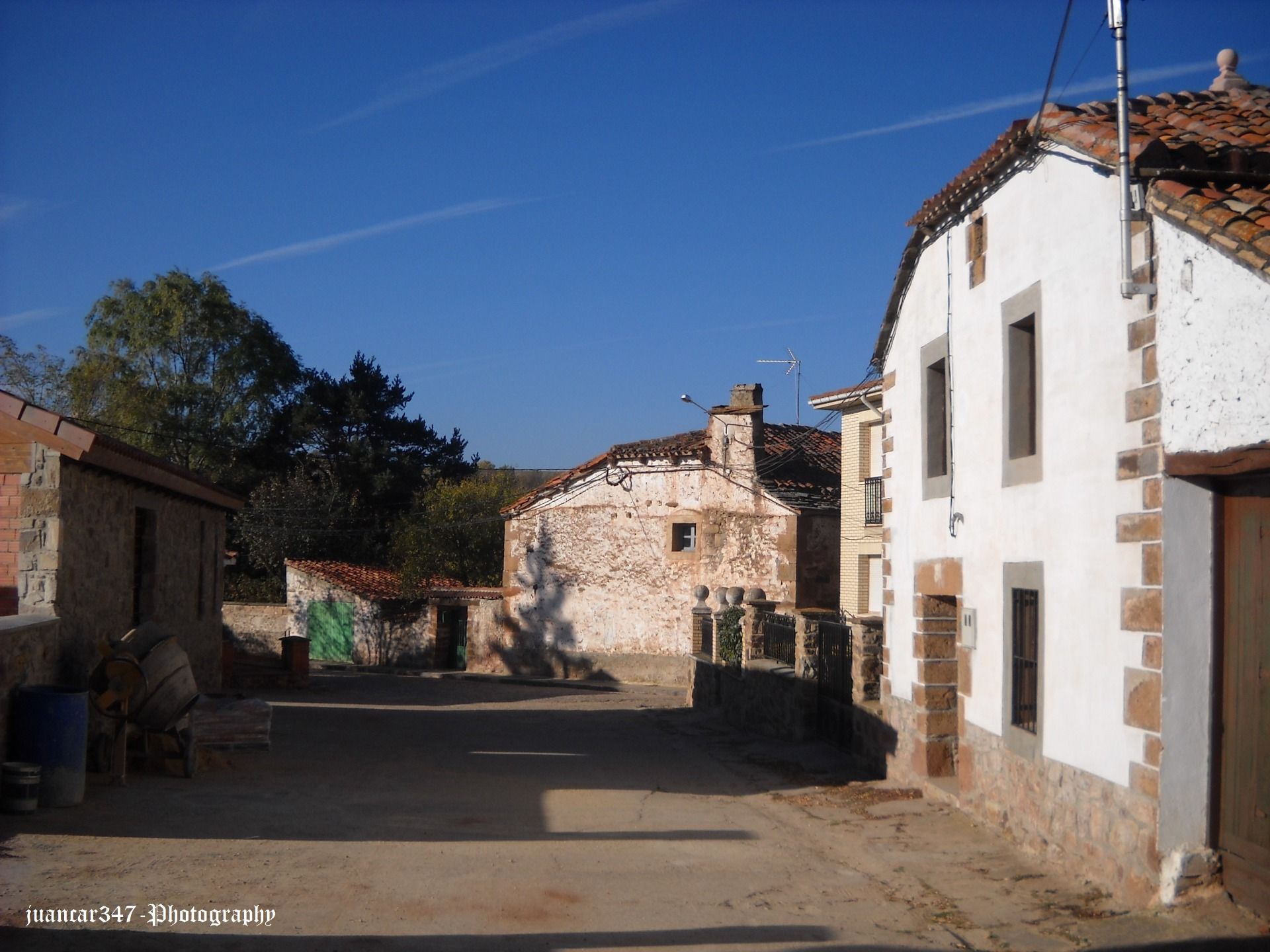 A street in Tera