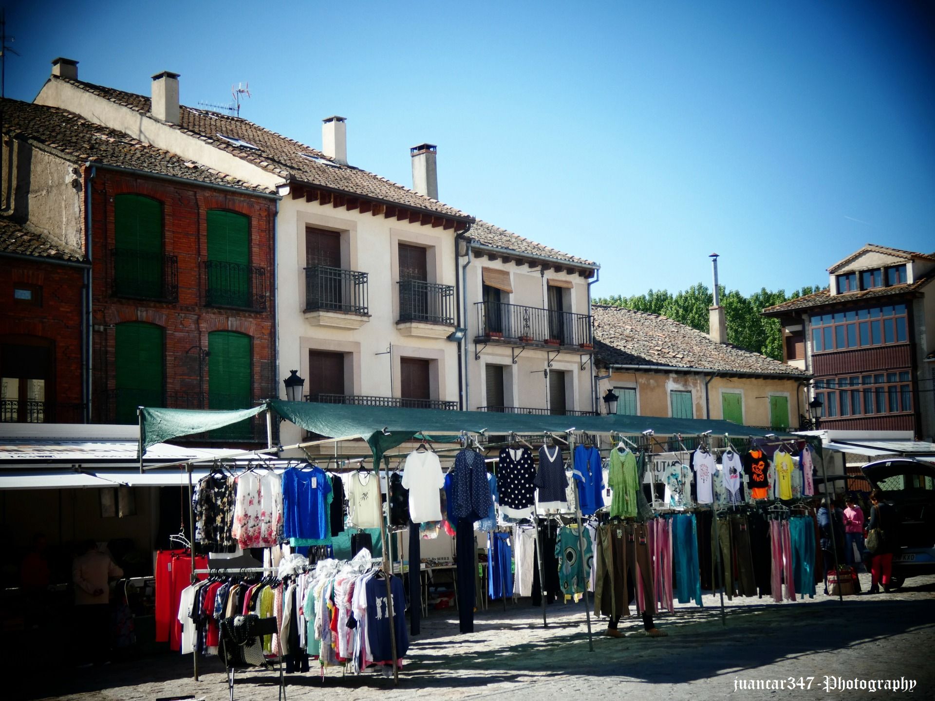 The traditional Saturday market