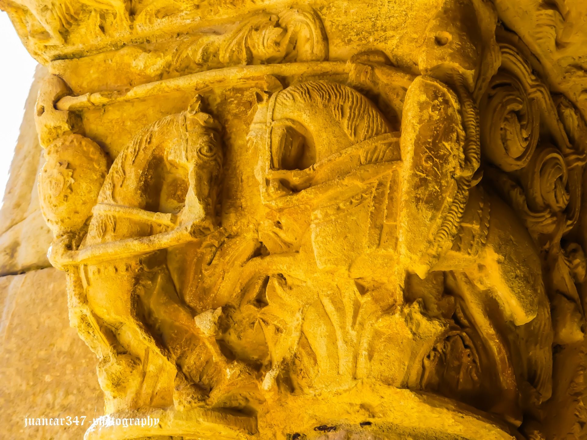 Eros and Thanatos on Medieval Roads