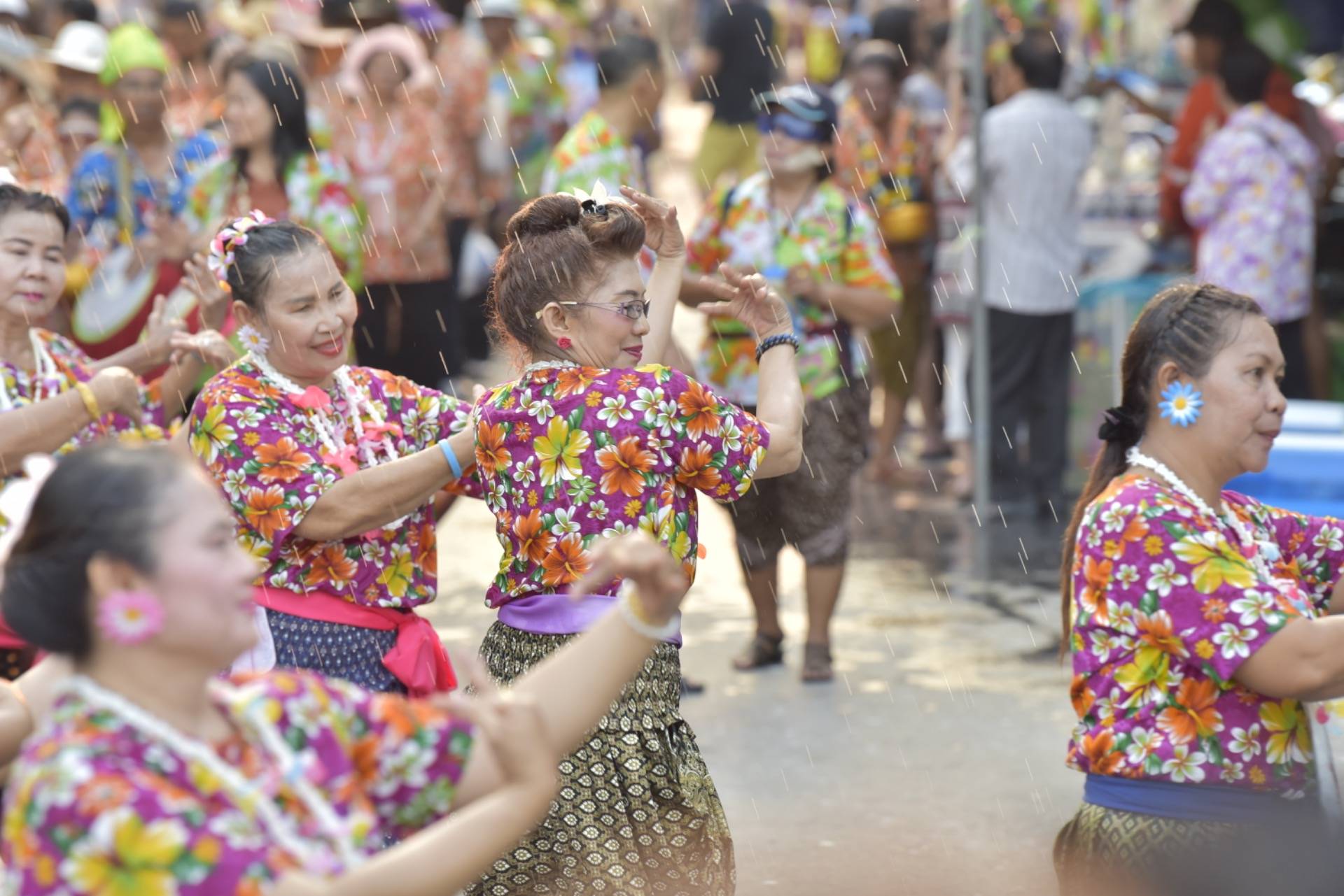 Songkran Festival-Thai New Year-Phitsanulok, Thailand