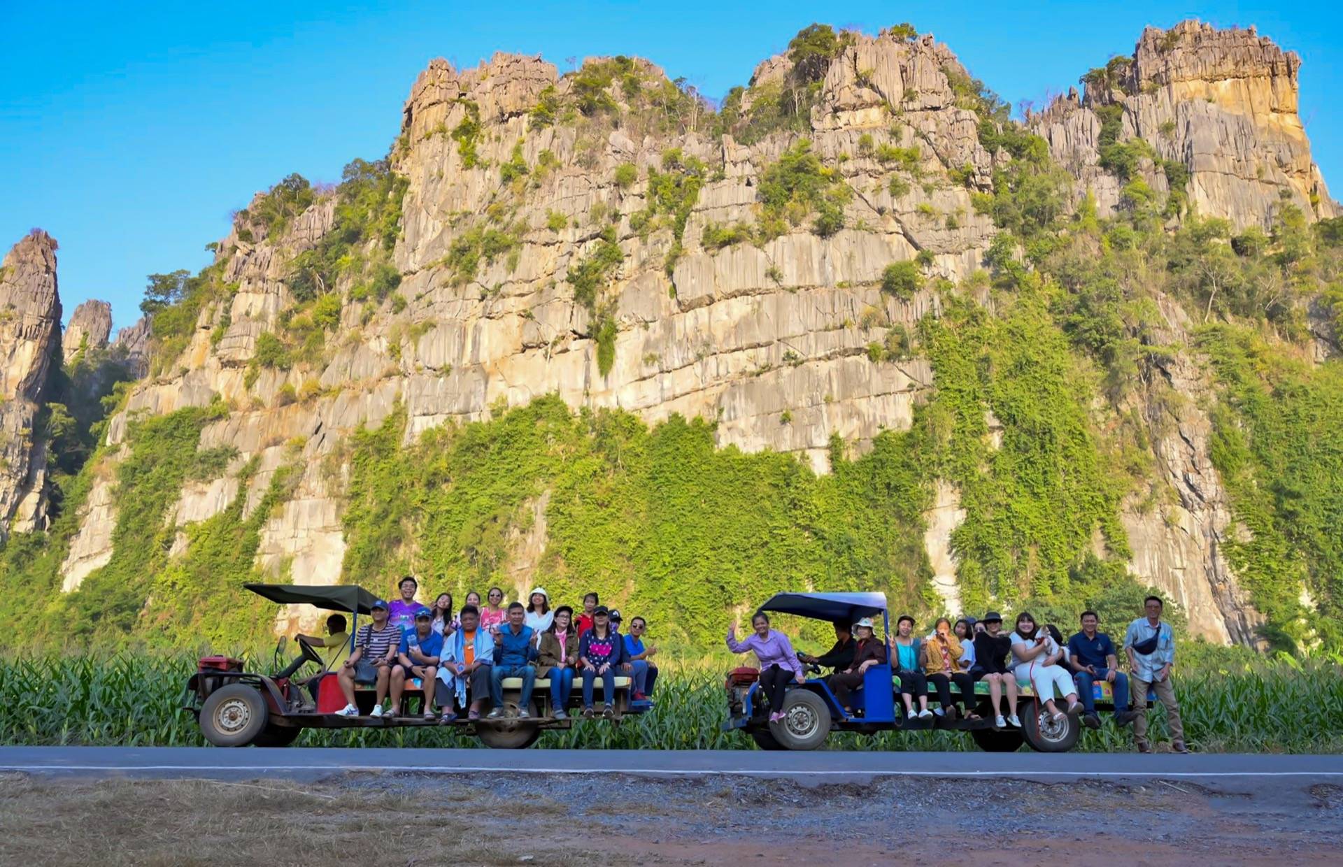 Ban Mung in Thailand- Limestone Mountains More than 300 years!