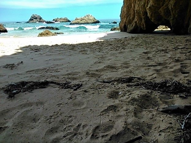 Welcome to paradise on earth - pure clean white sandy beaches with epic geological features, and nature as the artist.