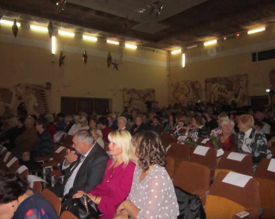 Awarding of teachers and a festive concert for Teacher's Day in Podolsk (Kotovsk)