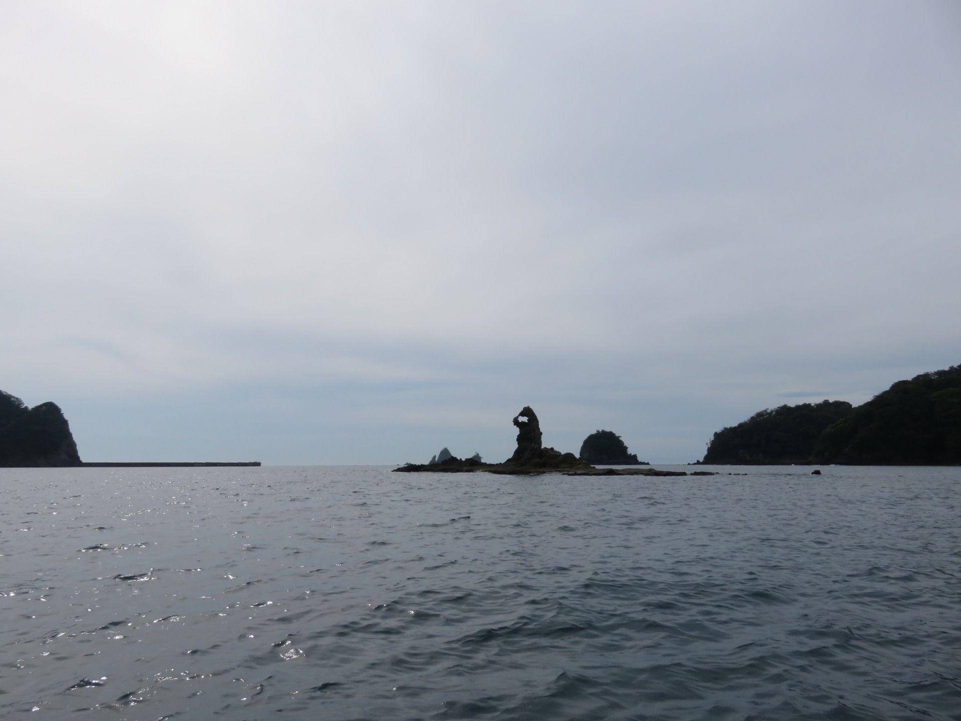 Canoeing Around Izu. (Tago).