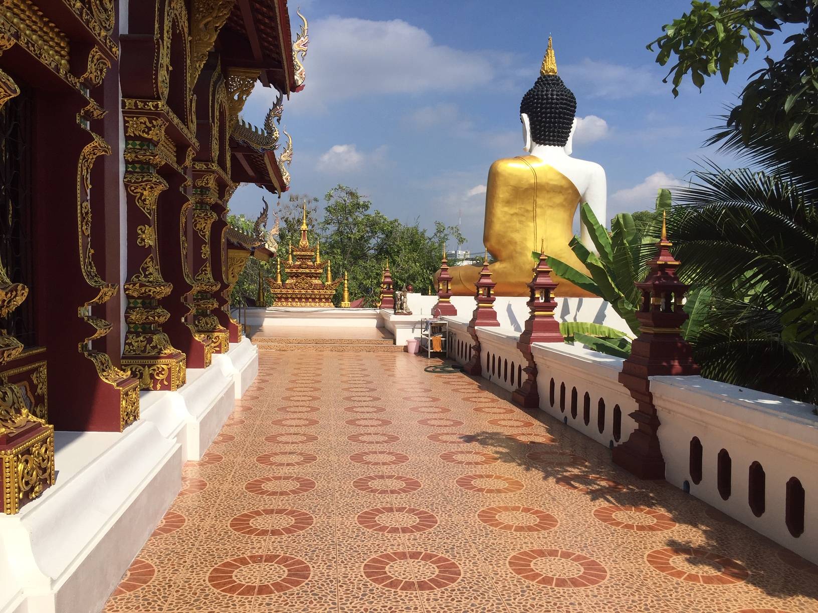 Wat Rajamontean - the dragon temple with a giant Buddha statue
