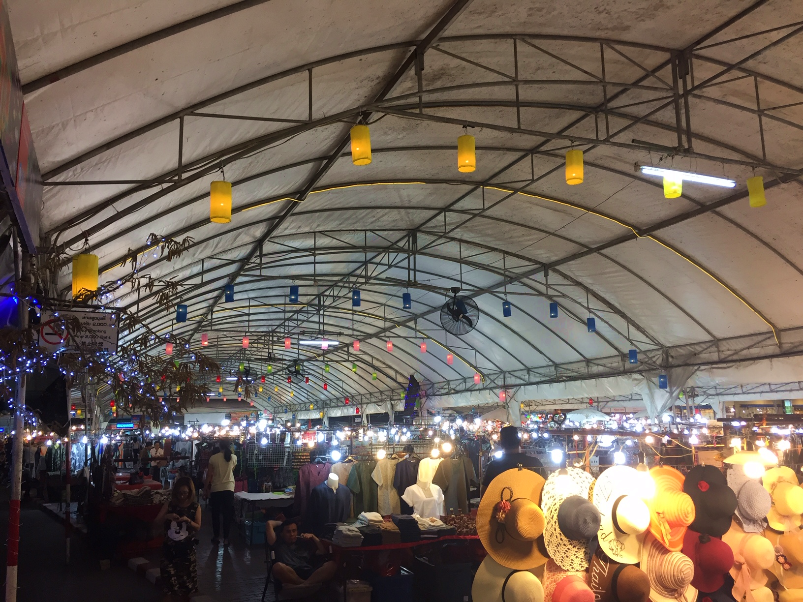 The large Market Hall with lots of souvenirs and clothes