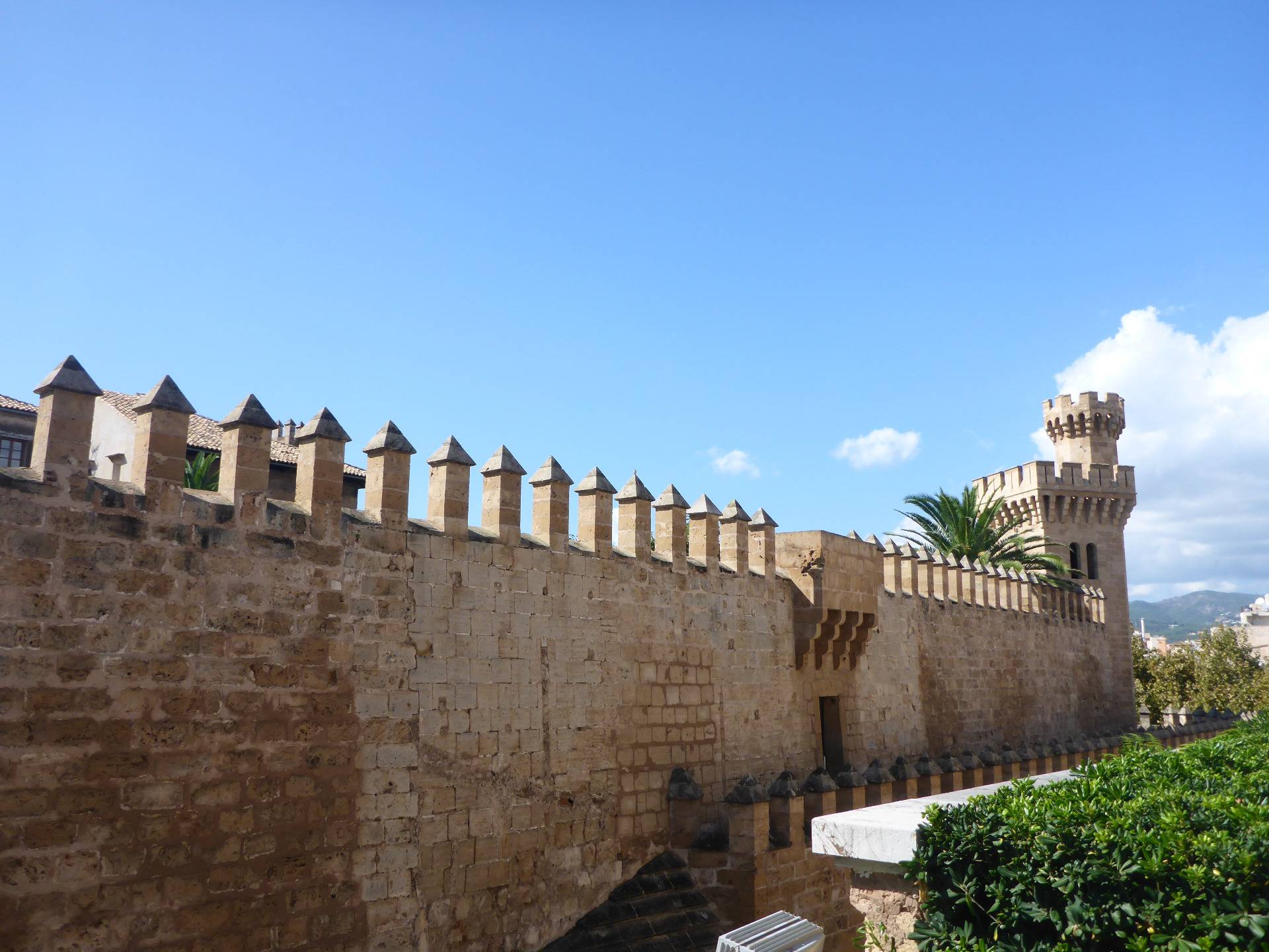 The Royal Palace La Amuldaina and its Arabic origin