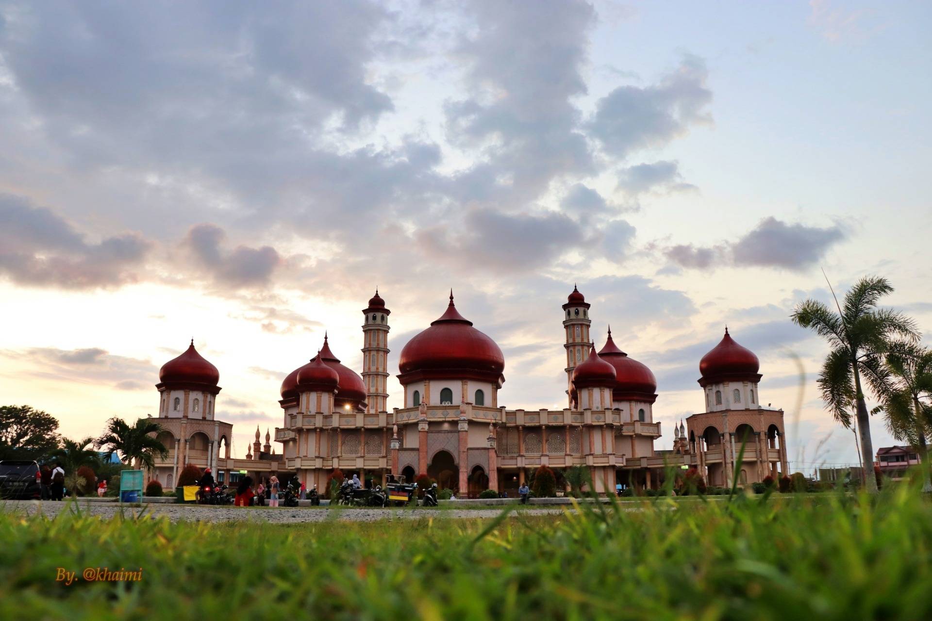 [PW#16] Baitul Makmur Grand Mosque: "Because All Of Us Loves The Beauty"