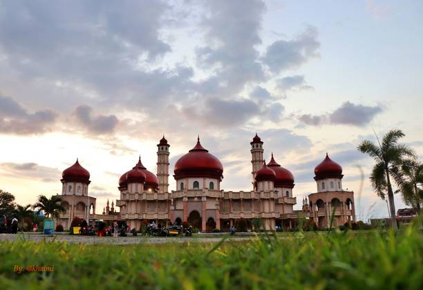 [PW#16] Baitul Makmur Grand Mosque: ”Because All Of Us Loves The Beauty”