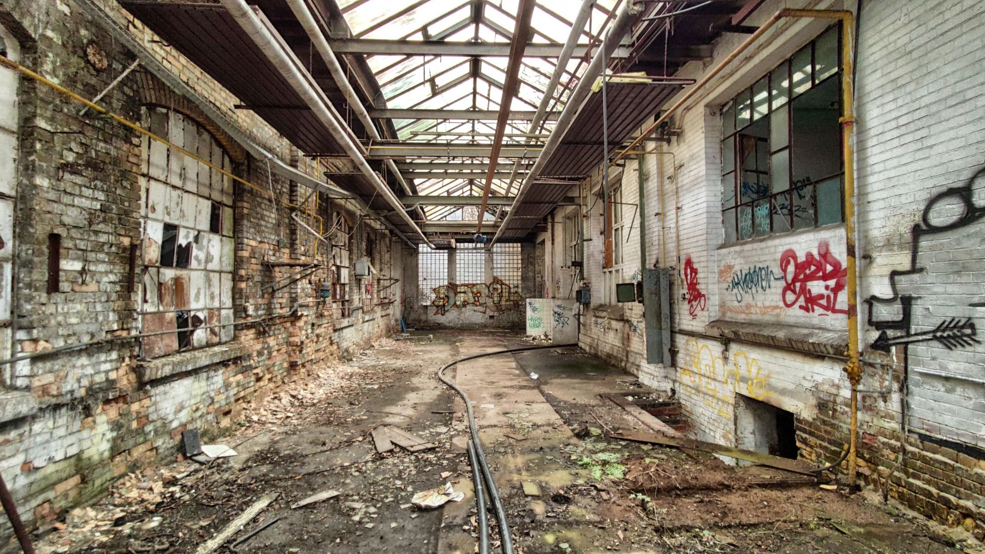 A ”smaller” room